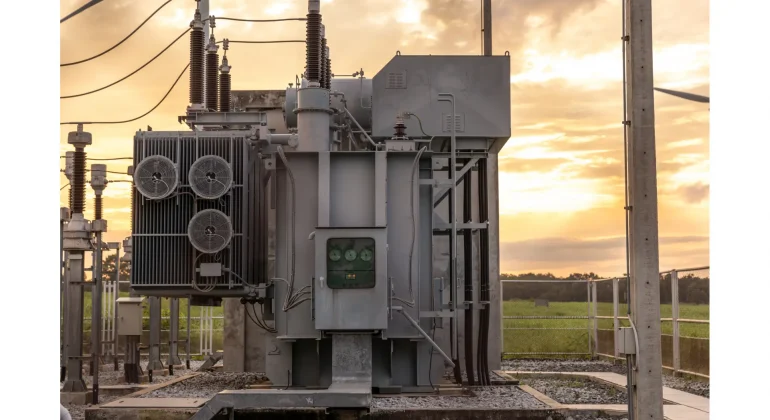 A photo of a tool used to perform dissolved gas analysis.